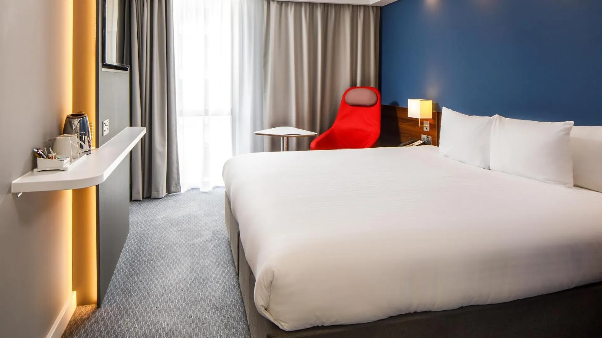 Holiday Inn Express London - Excel By Ihg 3*,  Storbritannien