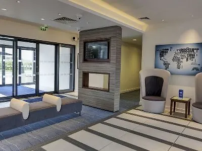 Hotell Holiday Inn Express London - Excel By Ihg